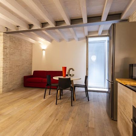 Suite Corallo - Smart Holiday มานโตวา ภายนอก รูปภาพ